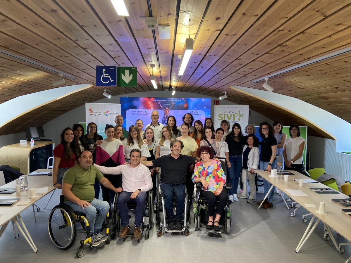 Taller "Más independencia para la dependencia" en el Hub Zamora